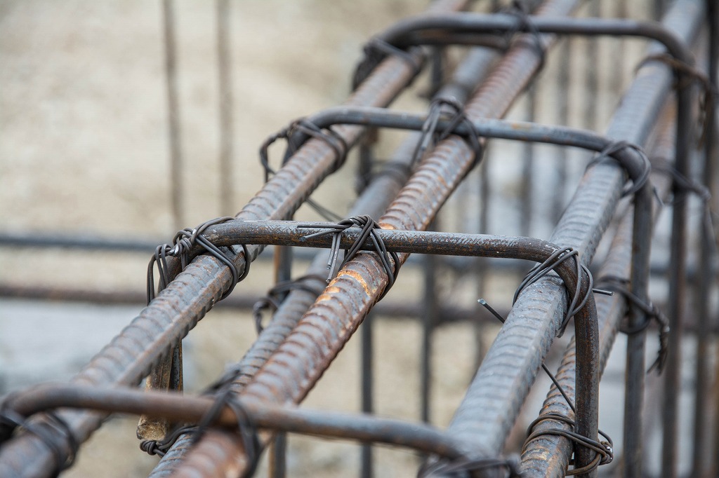 若手からベテランまで！鉄筋工事の世界へ